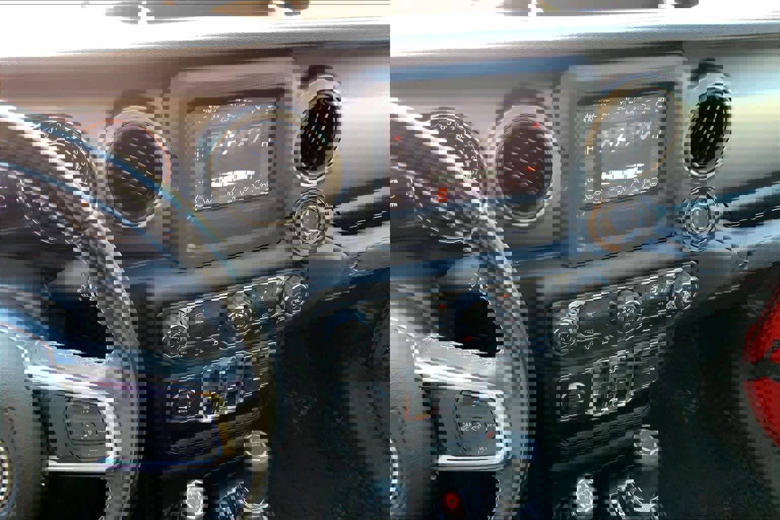 Used 2020 Jeep Gladiator Sport w/ Quick Order Package 24S image 7