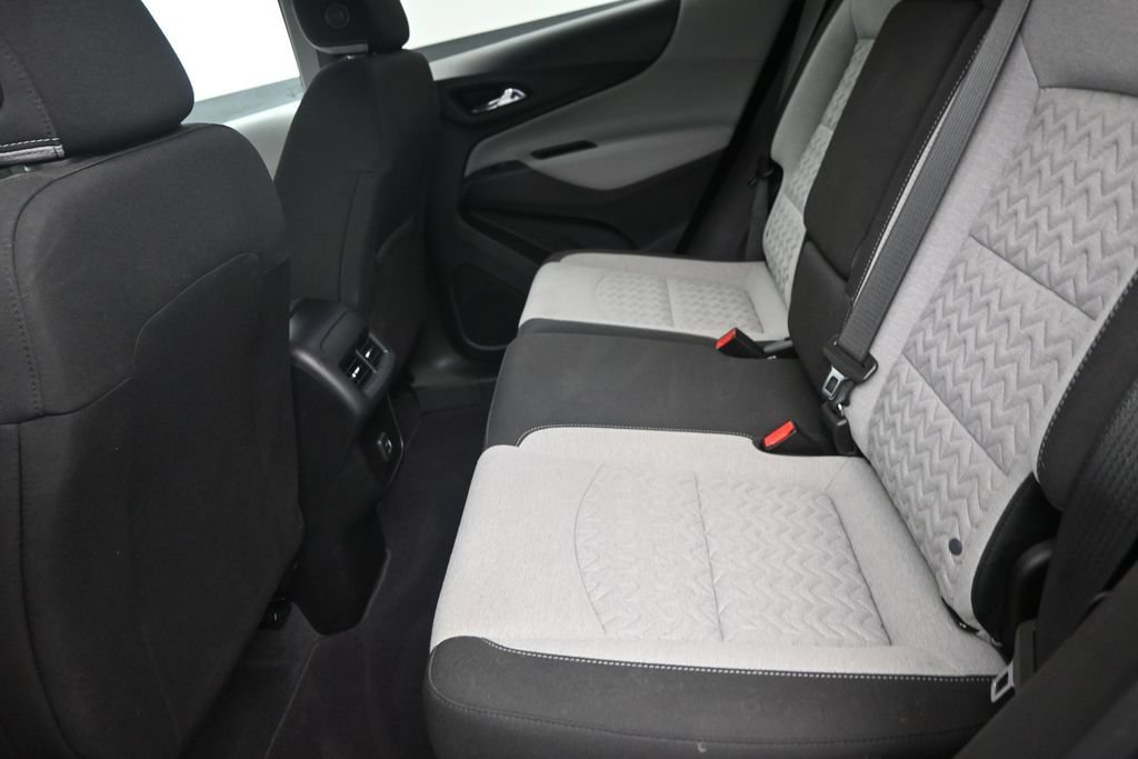 Used 2022 Chevrolet Equinox LS w/ LS Convenience Package FWD image 14
