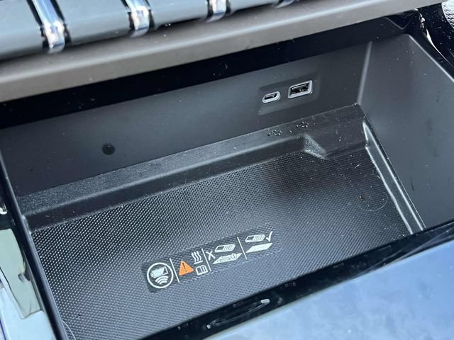 New 2026 GMC Yukon XL Elevation AWD/4WD image 28