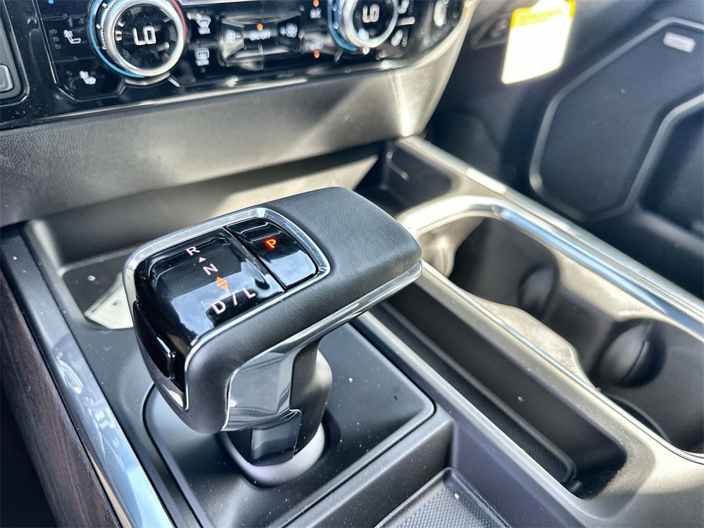 New 2026 GMC Sierra 1500 SLT image 26