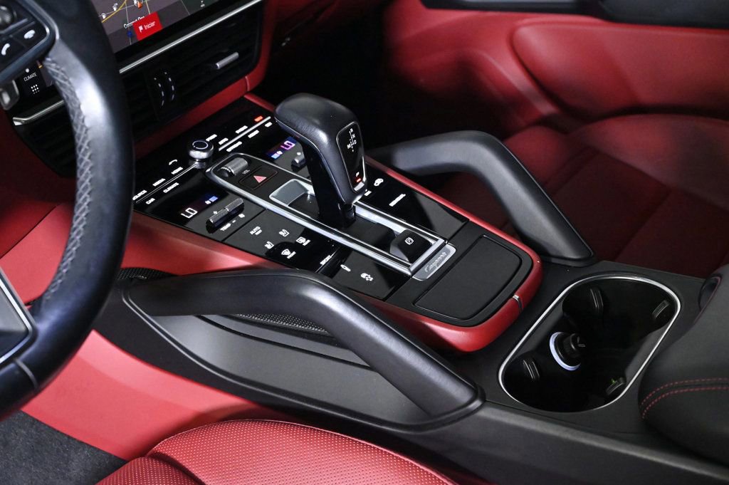 Certified 2021 Porsche Cayenne S image 25