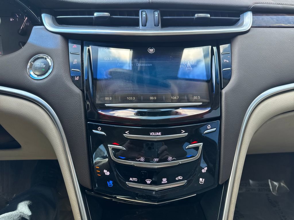Used 2013 Cadillac XTS Luxury w/ Driver Awareness Package image 17