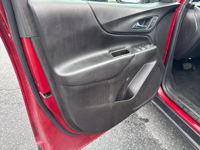 Used 2018 Chevrolet Equinox LT AWD/4WD image 11