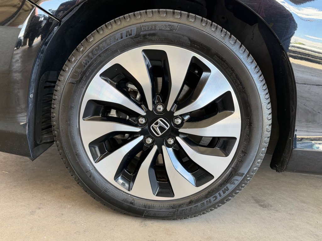 Used 2017 Honda Accord EX-L image 64