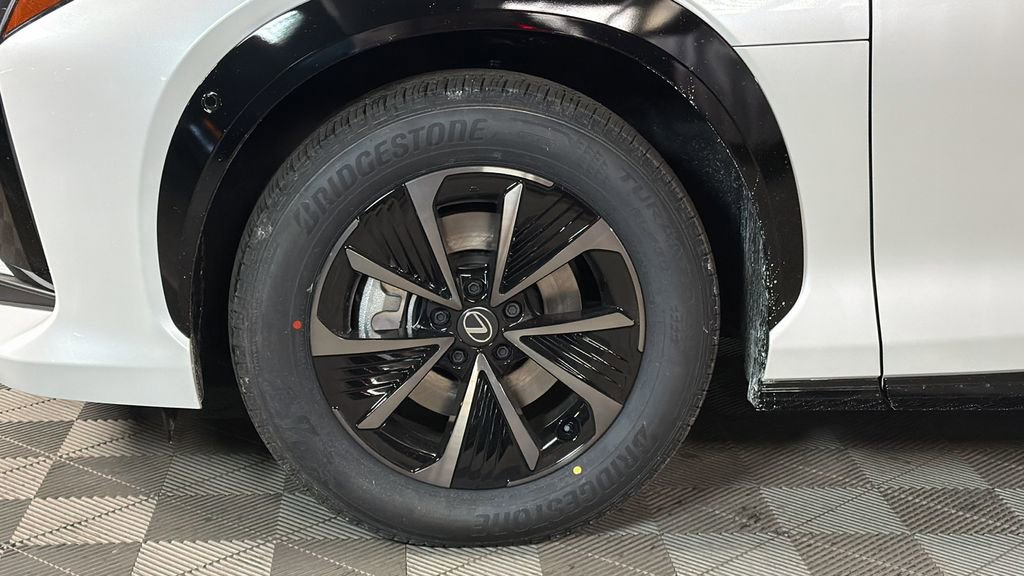 New 2026 Lexus RZ 450e AWD image 5