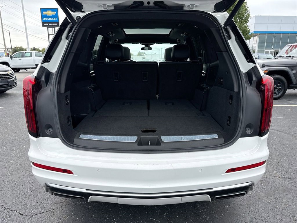 Used 2021 Cadillac XT6 Premium Luxury image 25