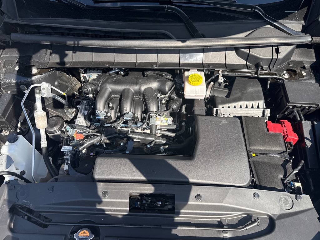 Used 2025 Nissan Pathfinder Platinum AWD/4WD image 27