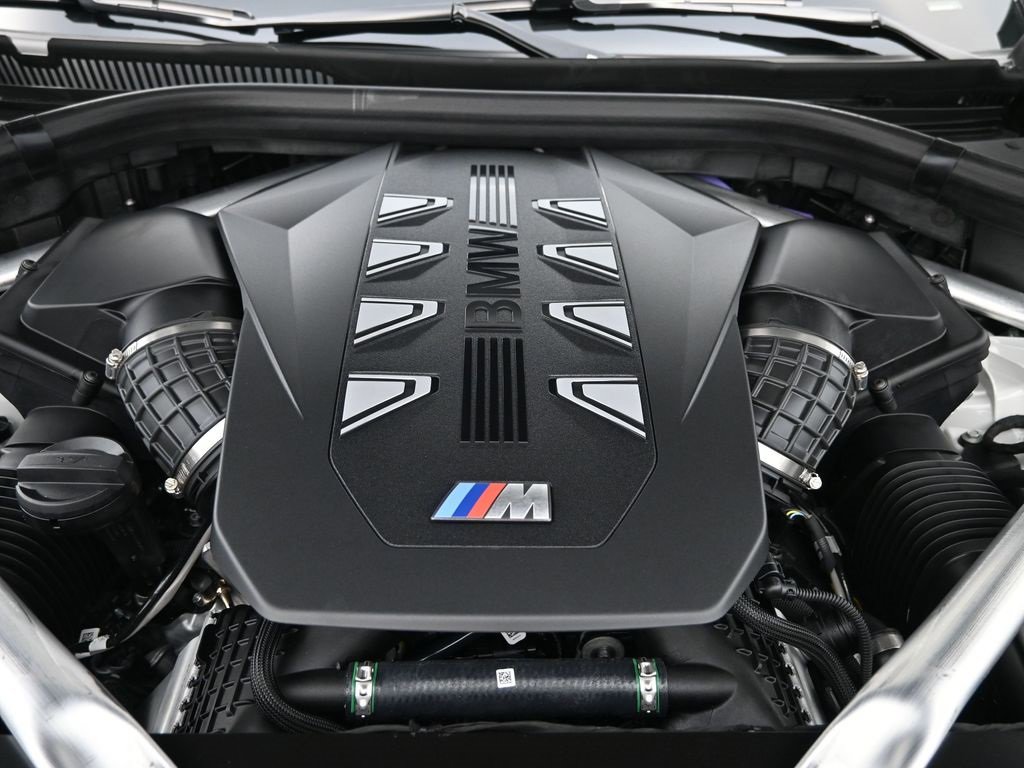 New 2026 BMW X6 M60i image 18