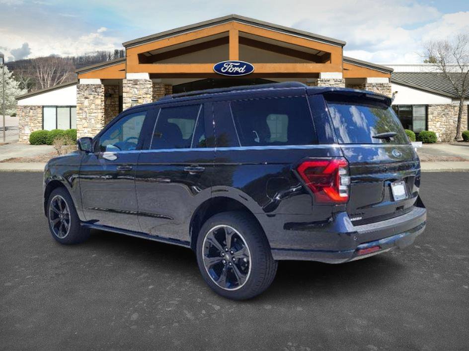 New 2024 Ford Expedition Limited image 21