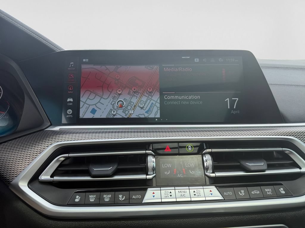Used 2022 BMW X5 M50i w/ Premium Package AWD/4WD image 21