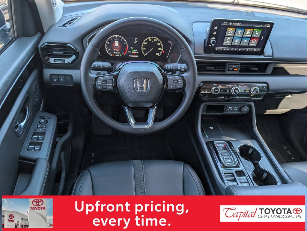 Used 2024 Honda Pilot Touring image 8