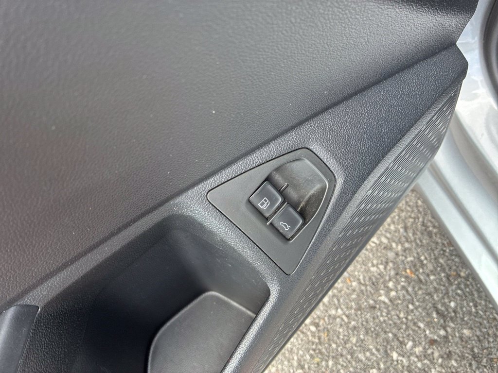 Used 2024 Volkswagen Jetta SE FWD image 40