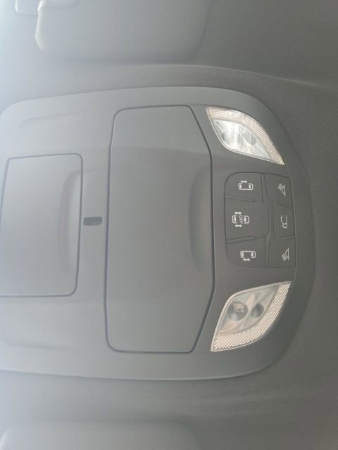 New 2026 Chrysler Pacifica Select image 18