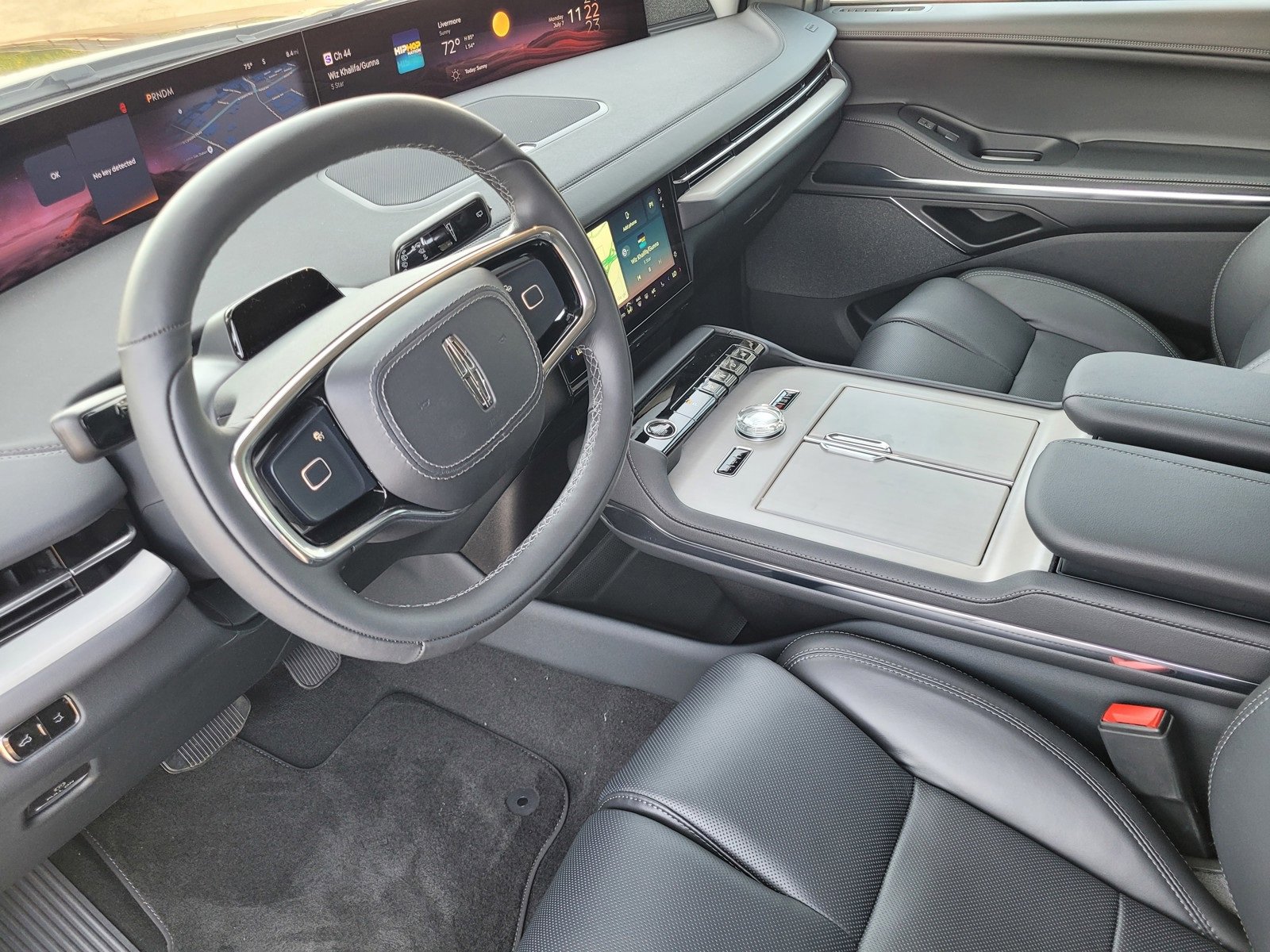 New 2025 Lincoln Navigator L Reserve image 11