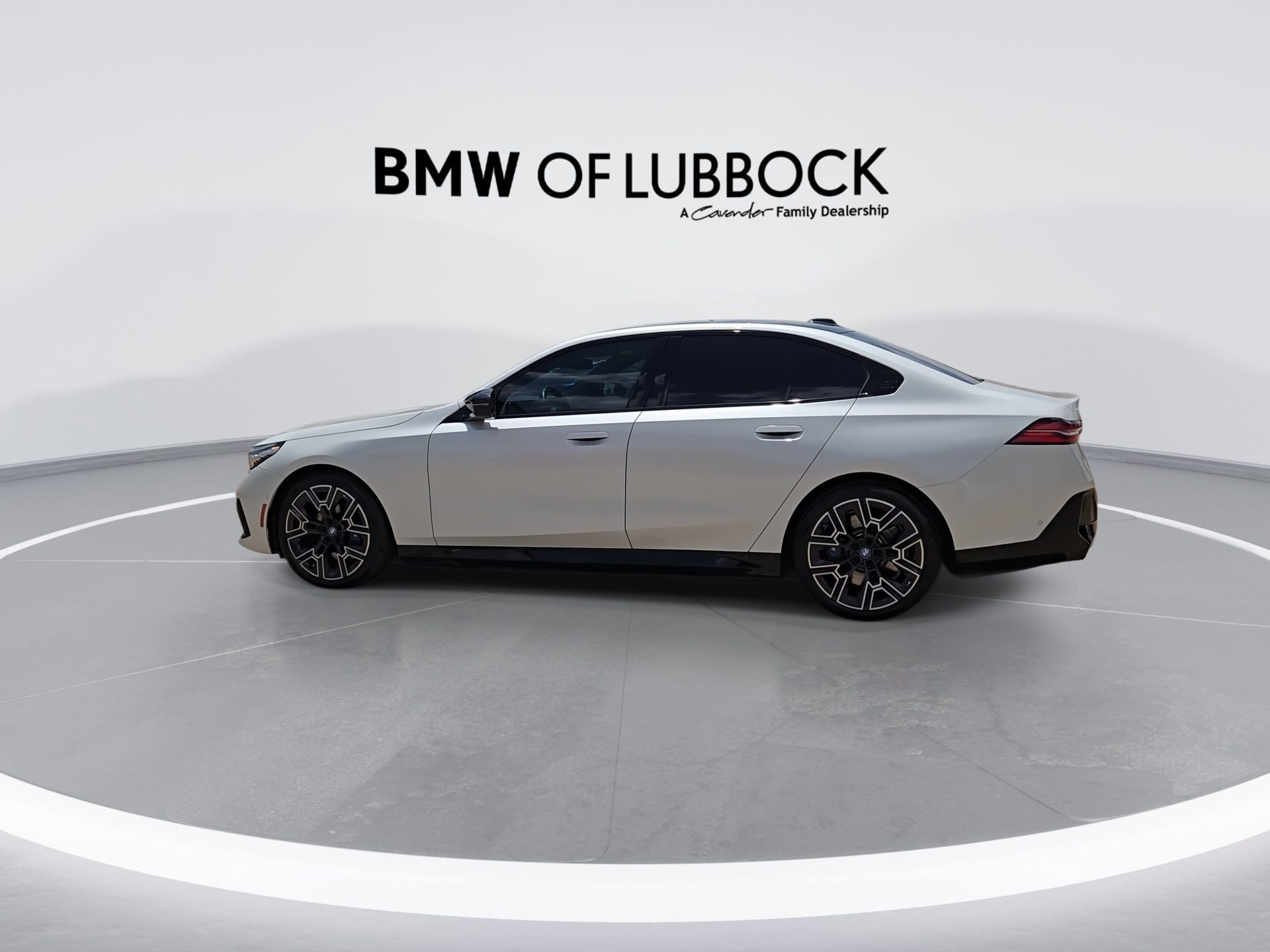 Used 2024 BMW i5 M60 w/ Premium Package AWD/4WD image 6