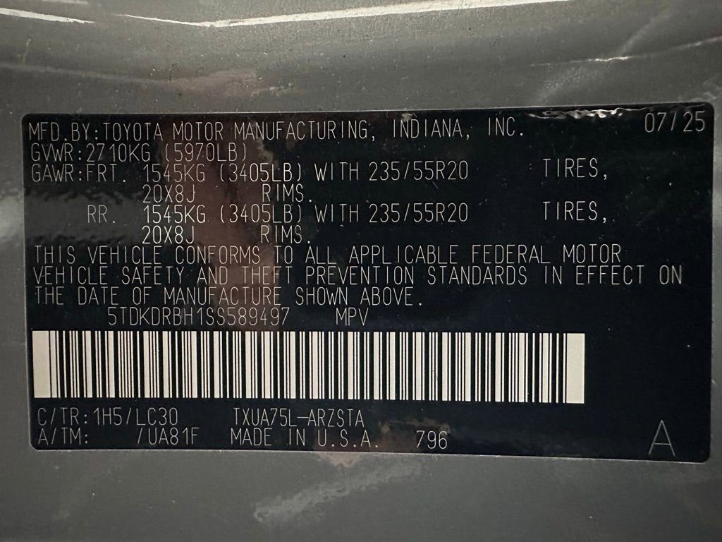 Used 2025 Toyota Highlander XSE image 11