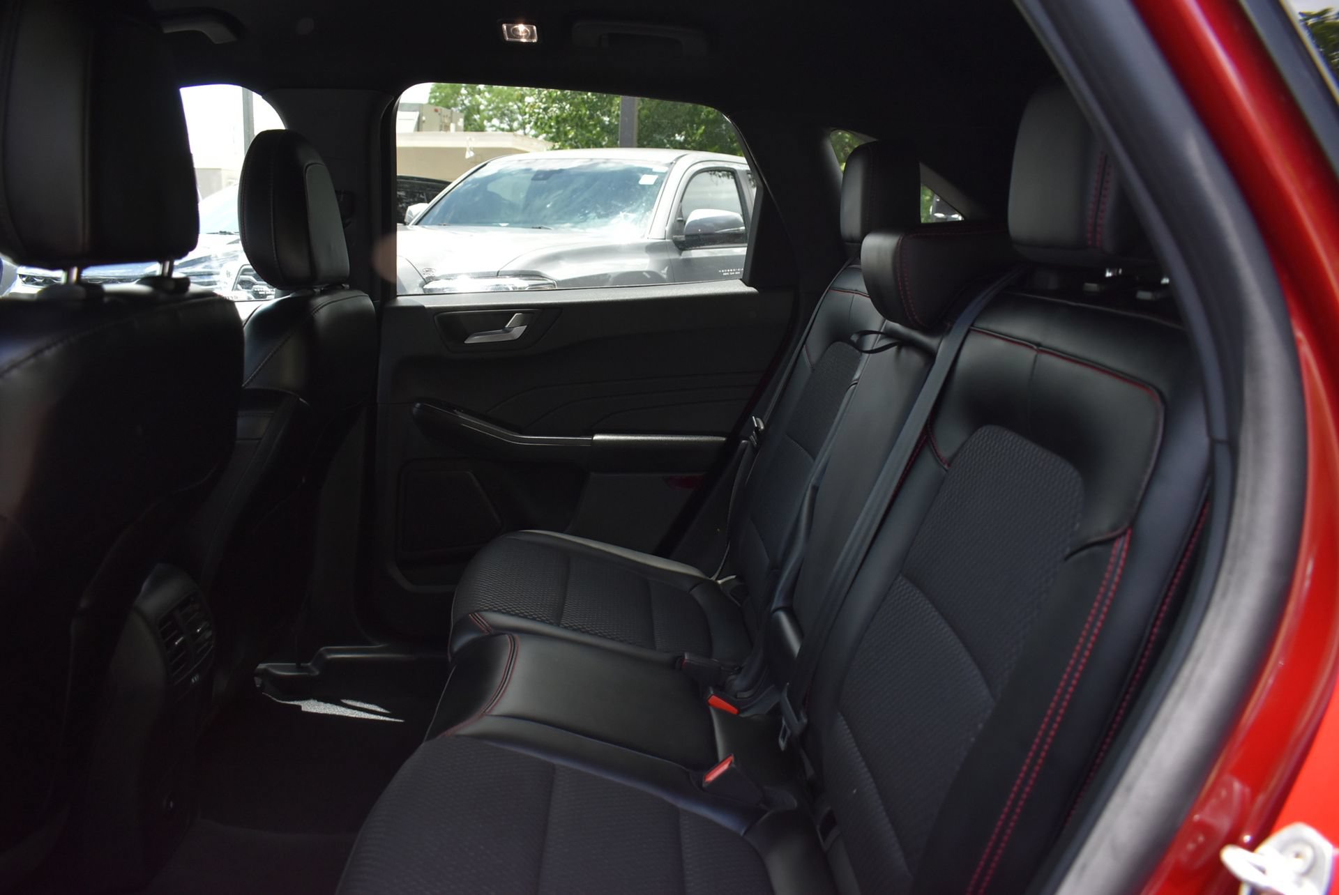 Used 2023 Ford Escape ST-Line Elite AWD/4WD image 16