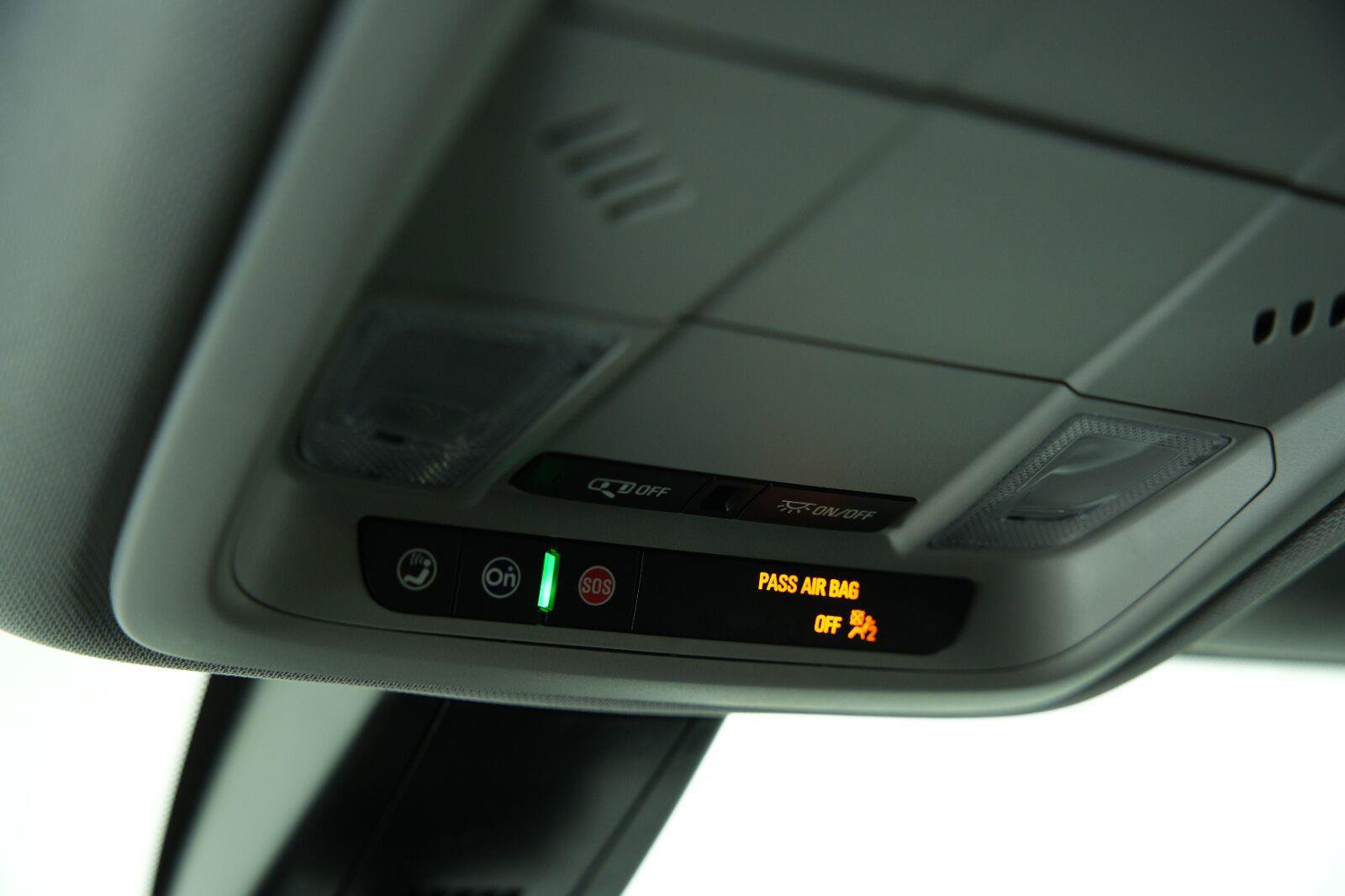 Certified 2025 Chevrolet Blazer LT FWD image 46