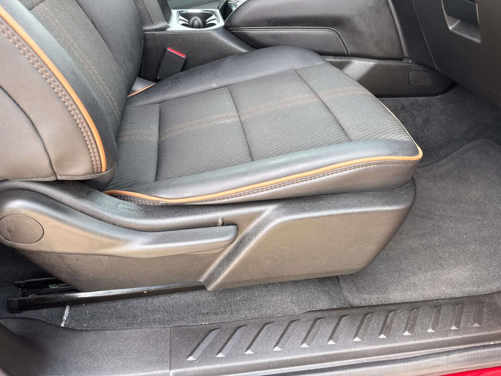 Used 2023 GMC Canyon AT4 image 11