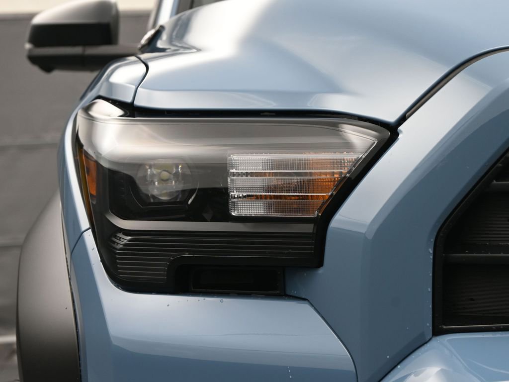 Used 2025 Toyota 4Runner TRD Off-Road Premium image 12