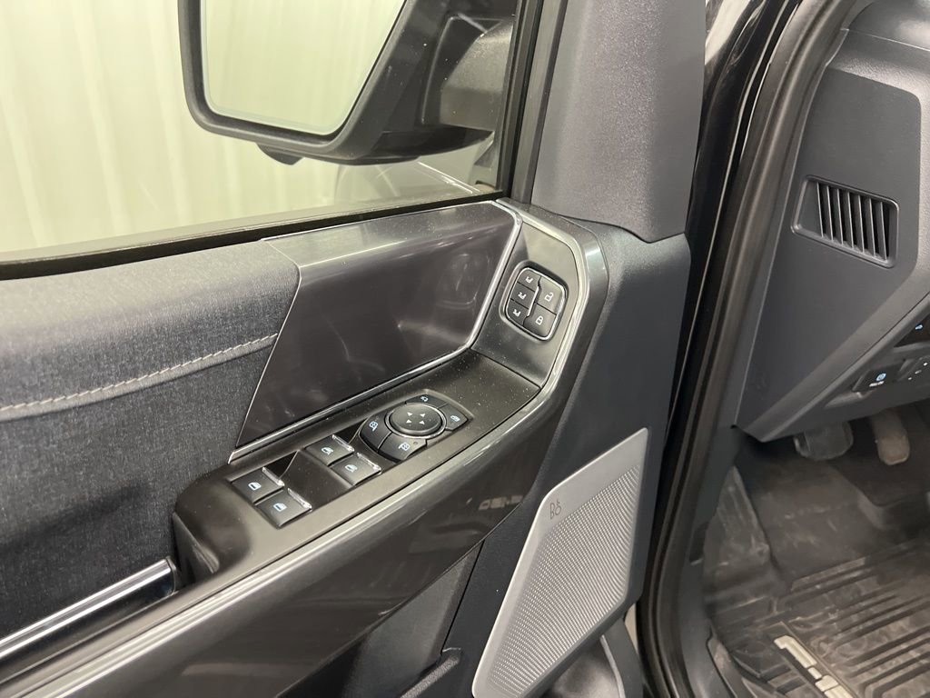 Used 2023 Ford F150 Lariat w/ Equipment Group 502A High image 19