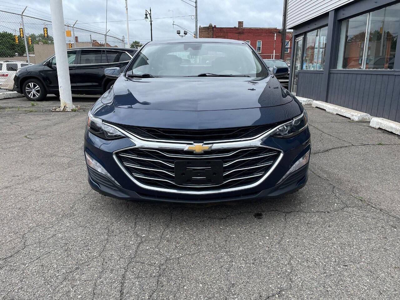 Used 2020 Chevrolet Malibu LT image 3