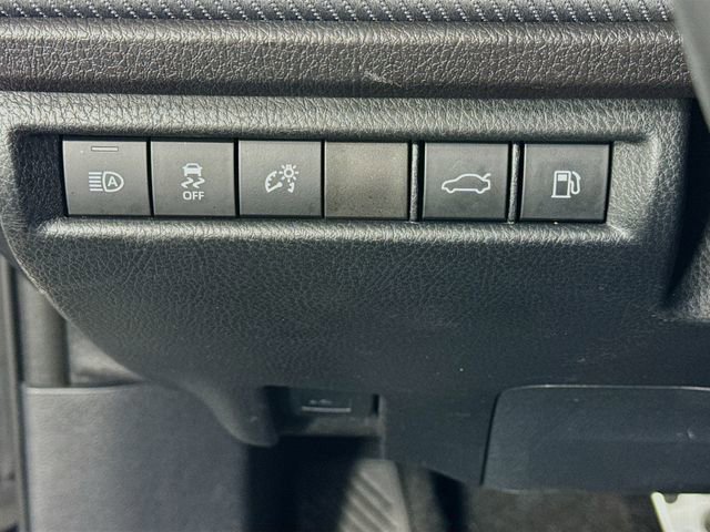 Certified 2025 Toyota Camry SE image 10