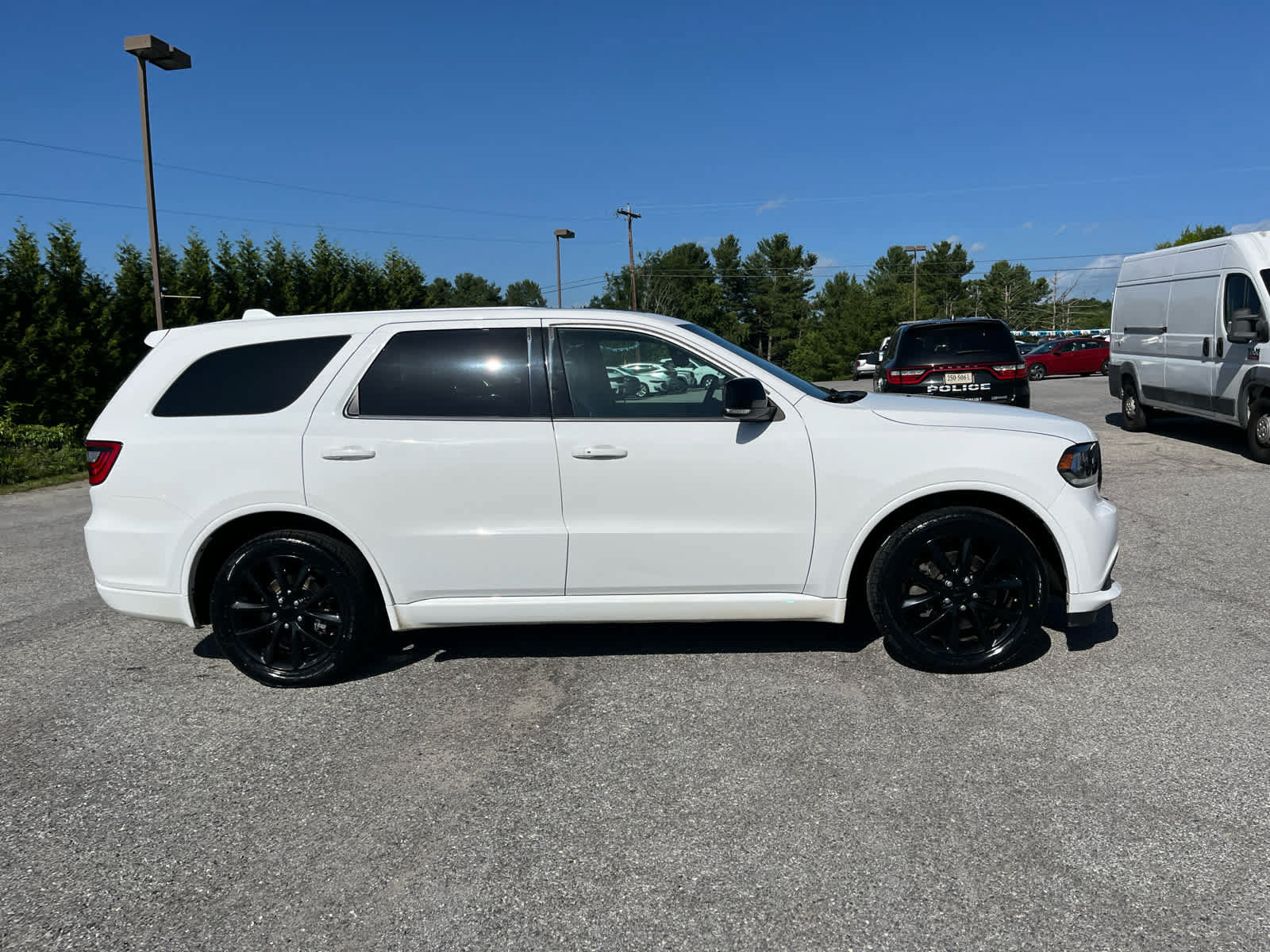 Used 2017 Dodge Durango R/T w/ Trailer Tow Group IV AWD/4WD image 2