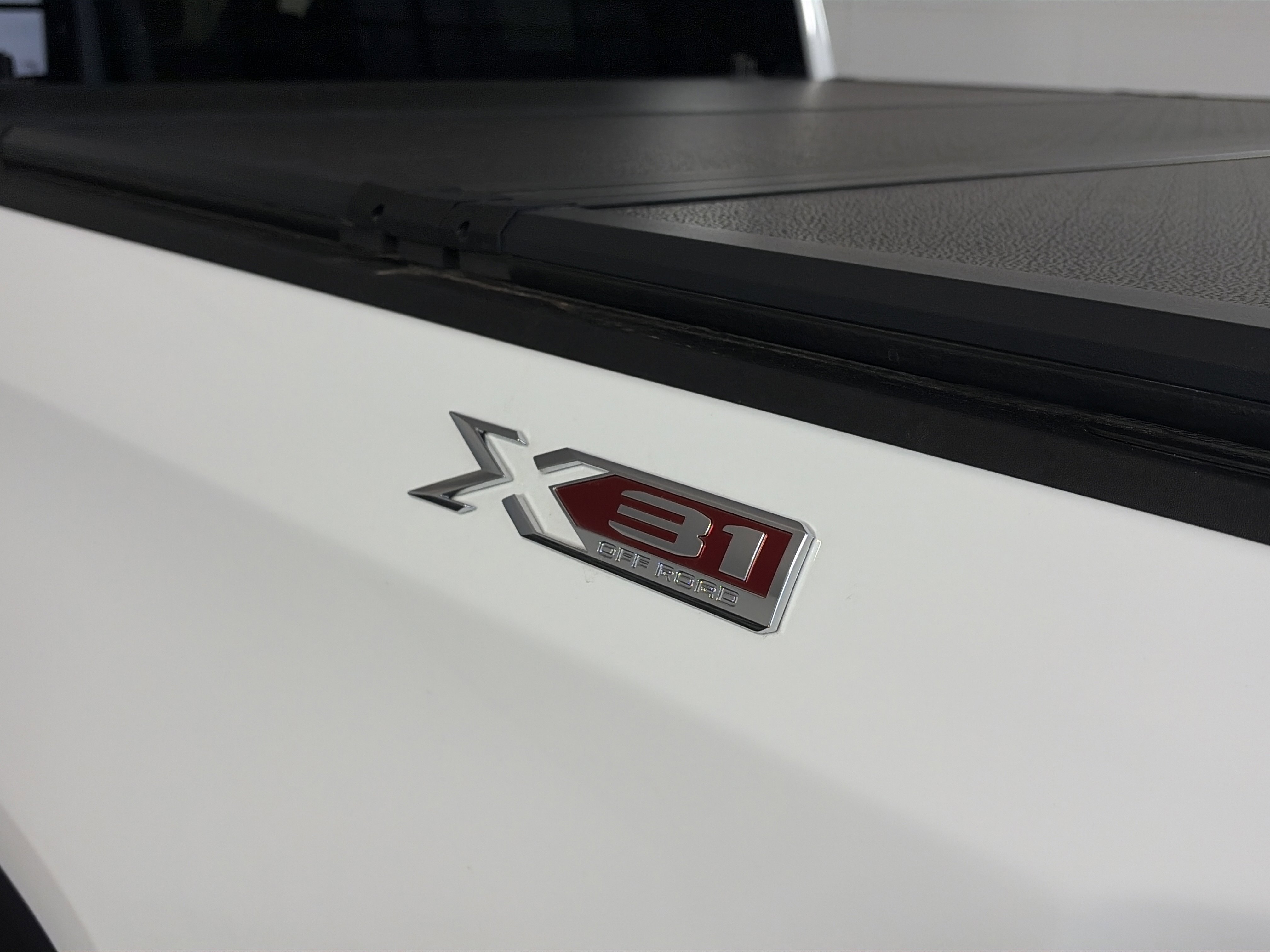 Used 2025 GMC Sierra 1500 Elevation w/ X31 Off-Road Package image 17