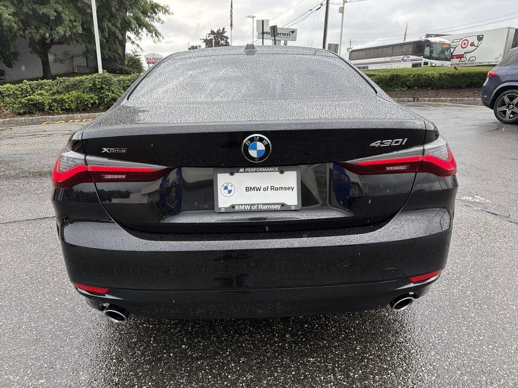 Used 2024 BMW 430i xDrive Coupe w/ Convenience Package AWD/4WD image 13
