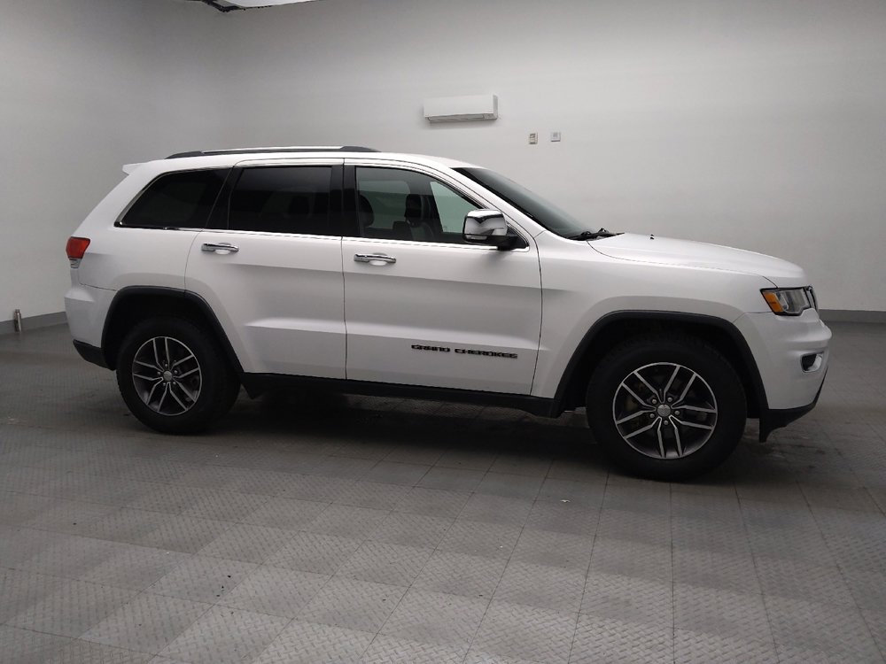 Used 2018 Jeep Grand Cherokee Limited image 11