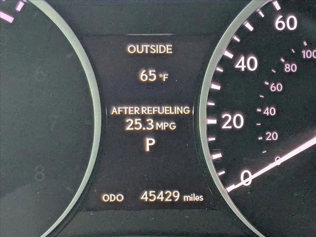 Used 2015 Lexus ES 300h w/ Navigation System Package image 11