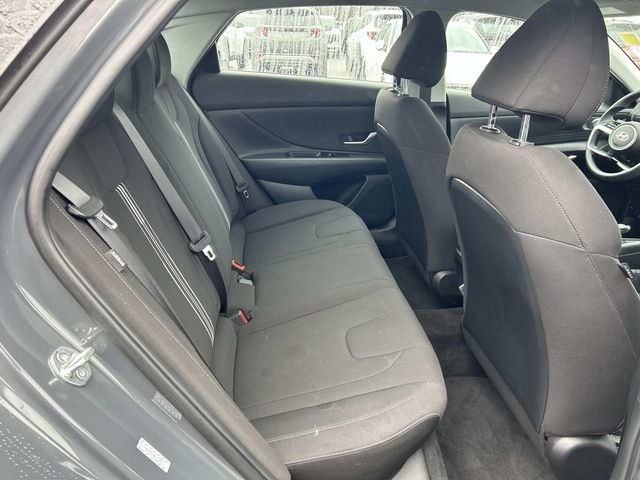 Certified 2024 Hyundai Elantra SEL image 12