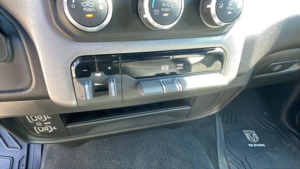 Used 2023 RAM 2500 Big Horn w/ Level 1 Equipment Group image 19