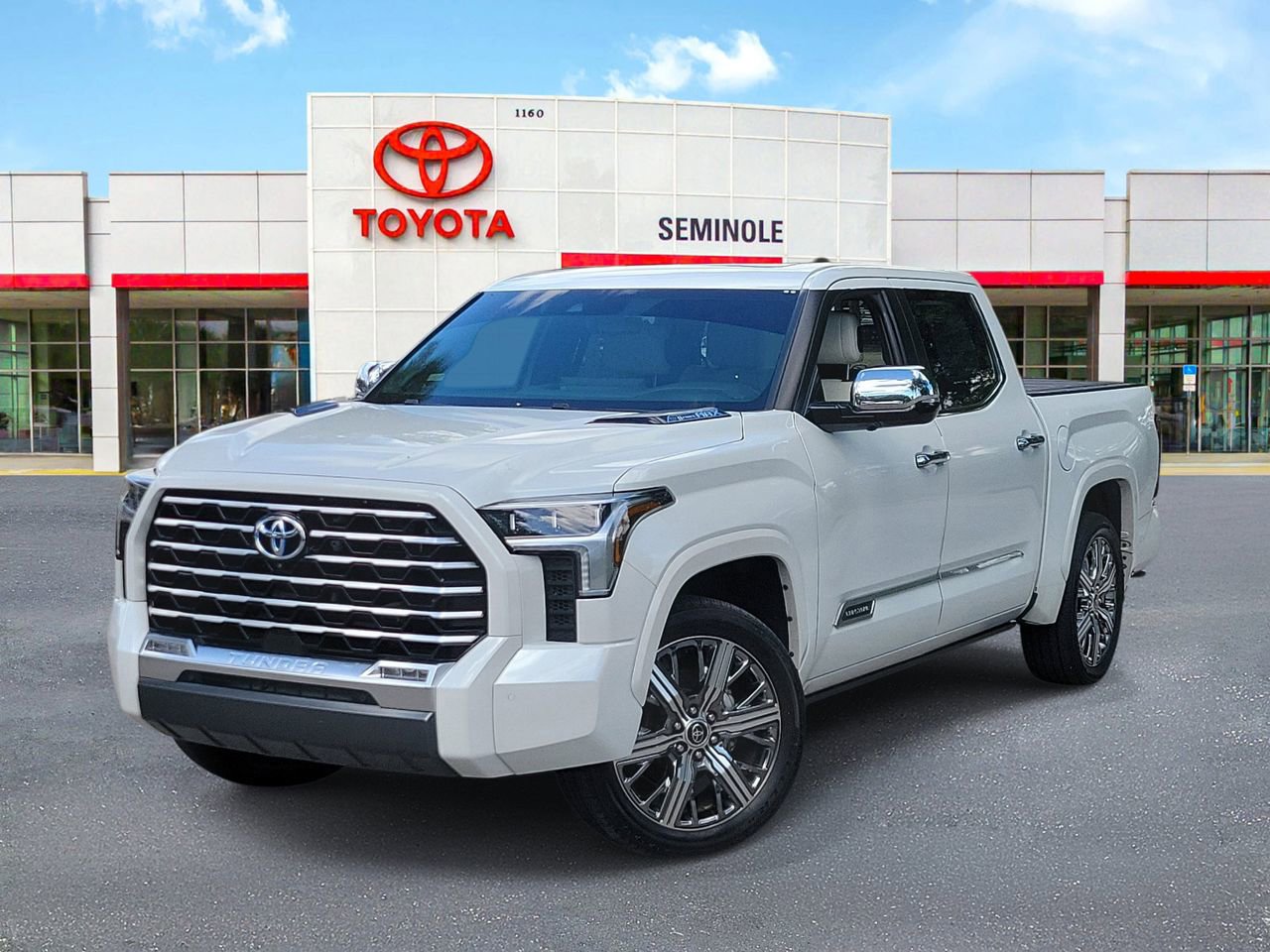Used 2024 Toyota Tundra Capstone AWD/4WD image 1