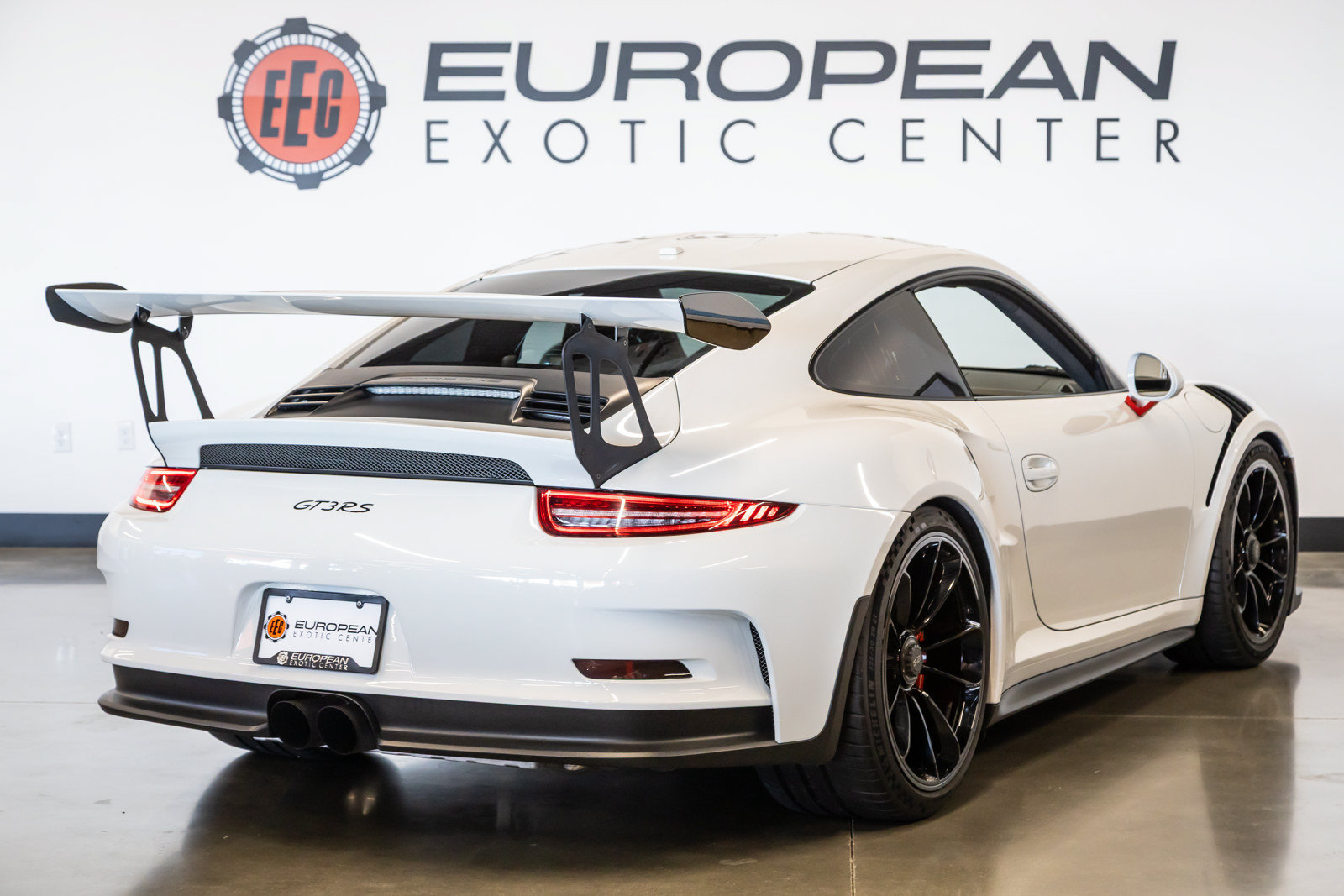 Used 2016 Porsche 911 GT3 RS RWD image 10