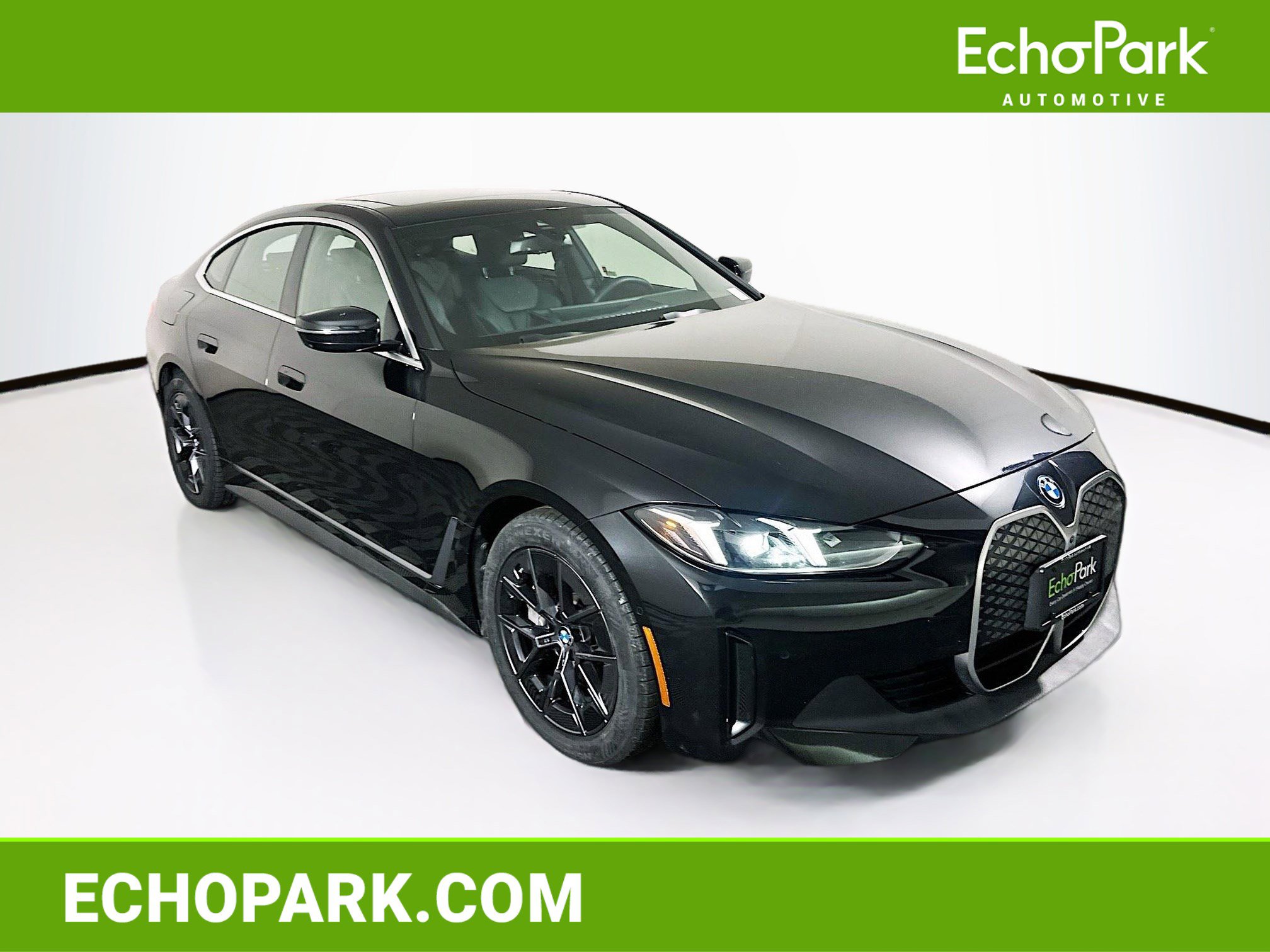 Used 2025 BMW i4 eDrive40 image 1