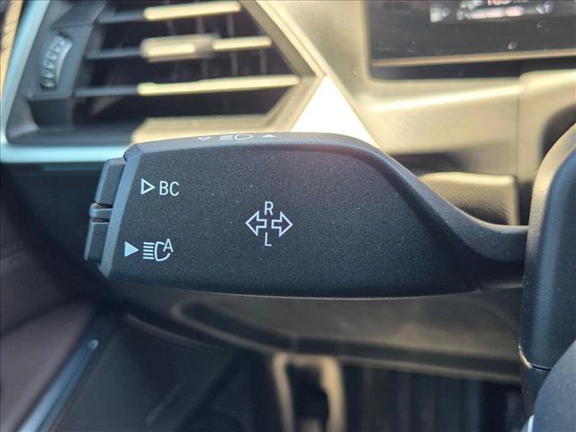 Used 2024 BMW 330e w/ Premium Package RWD image 15