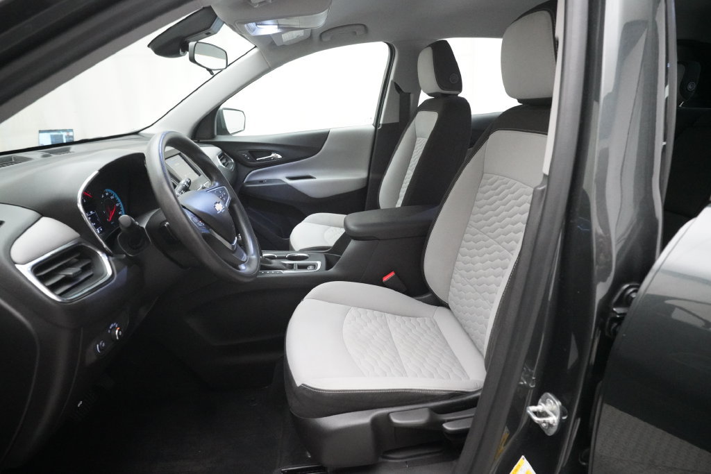 Used 2020 Chevrolet Equinox LS FWD image 7
