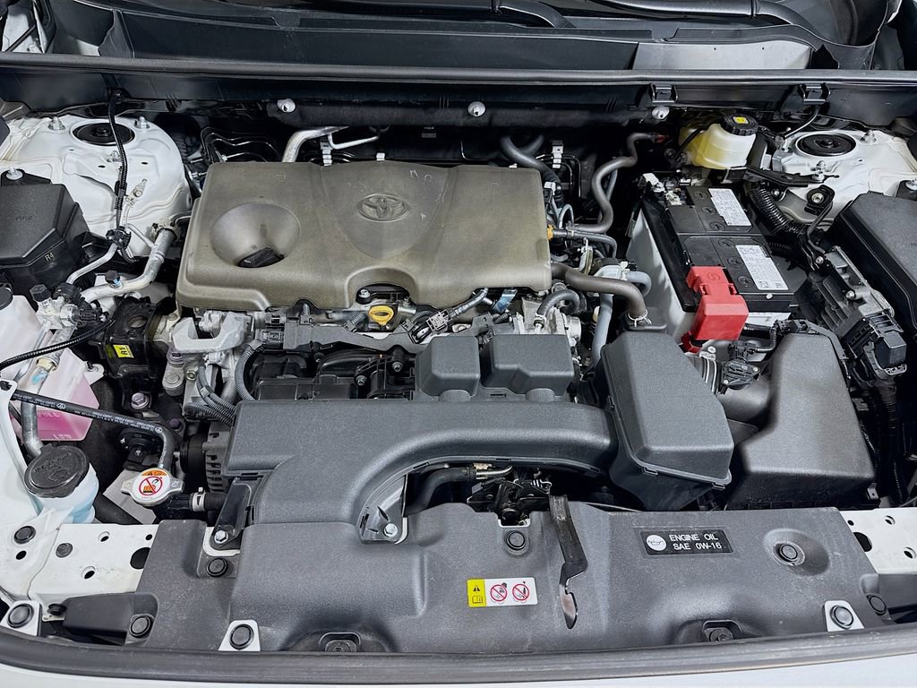 Used 2024 Toyota RAV4 Limited image 31