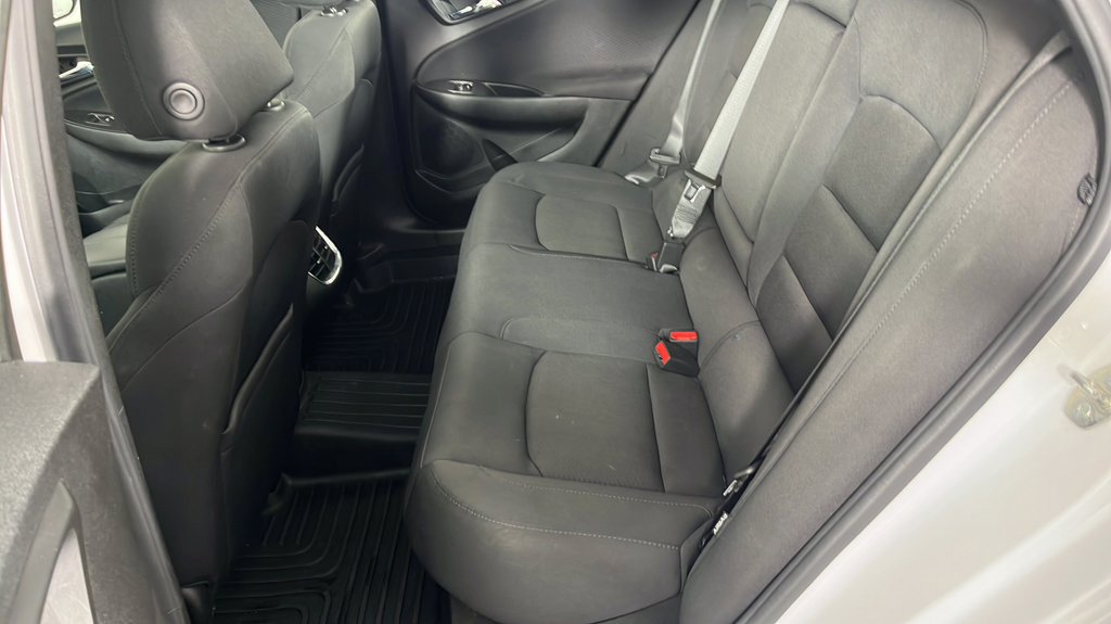 Used 2022 Chevrolet Malibu LT FWD image 18