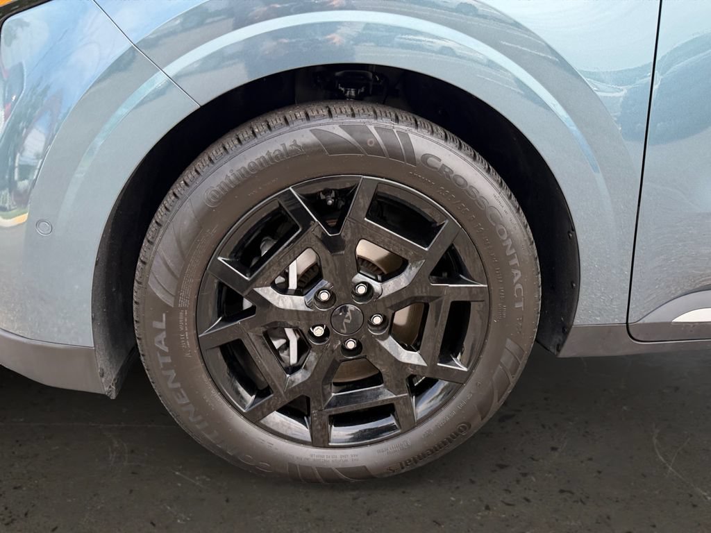 Used 2025 Kia Carnival SX Prestige FWD image 27