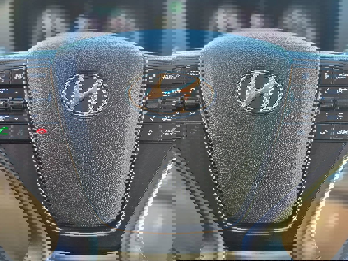 Used 2016 Hyundai Sonata SE image 31