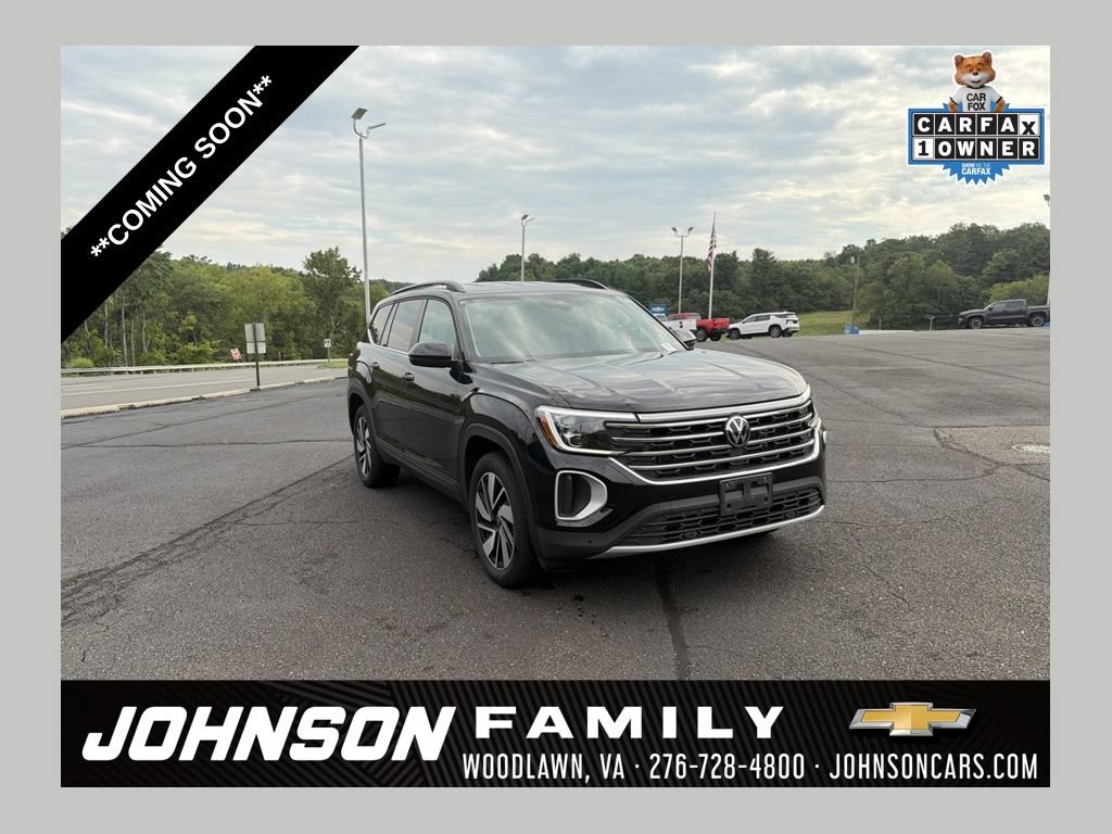 Used 2025 Volkswagen Atlas SE