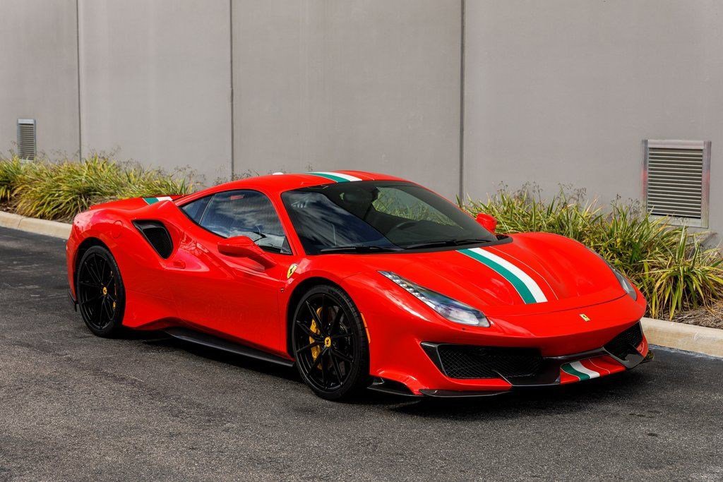 Used 2020 Ferrari 488 Pista Coupe image 7