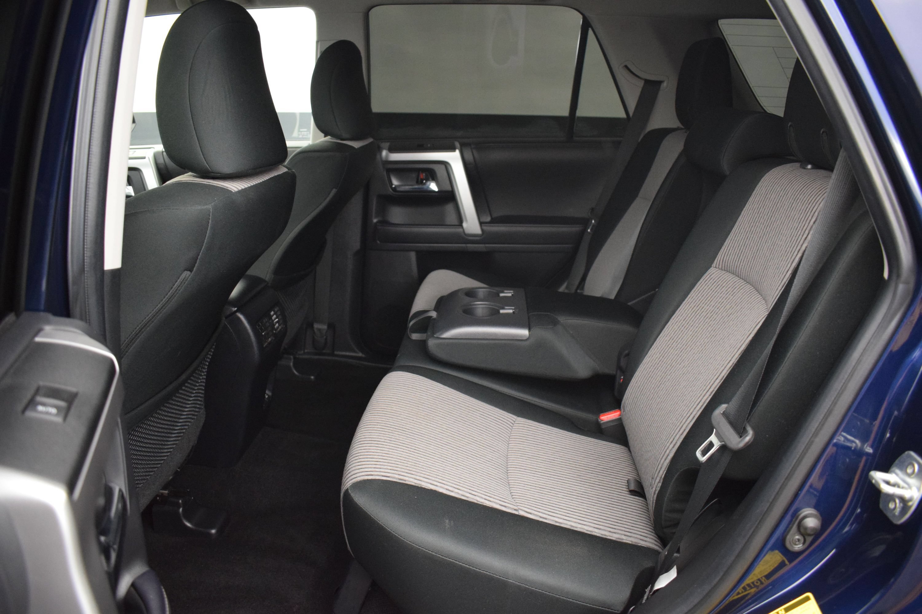 Used 2022 Toyota 4Runner SR5 RWD image 12