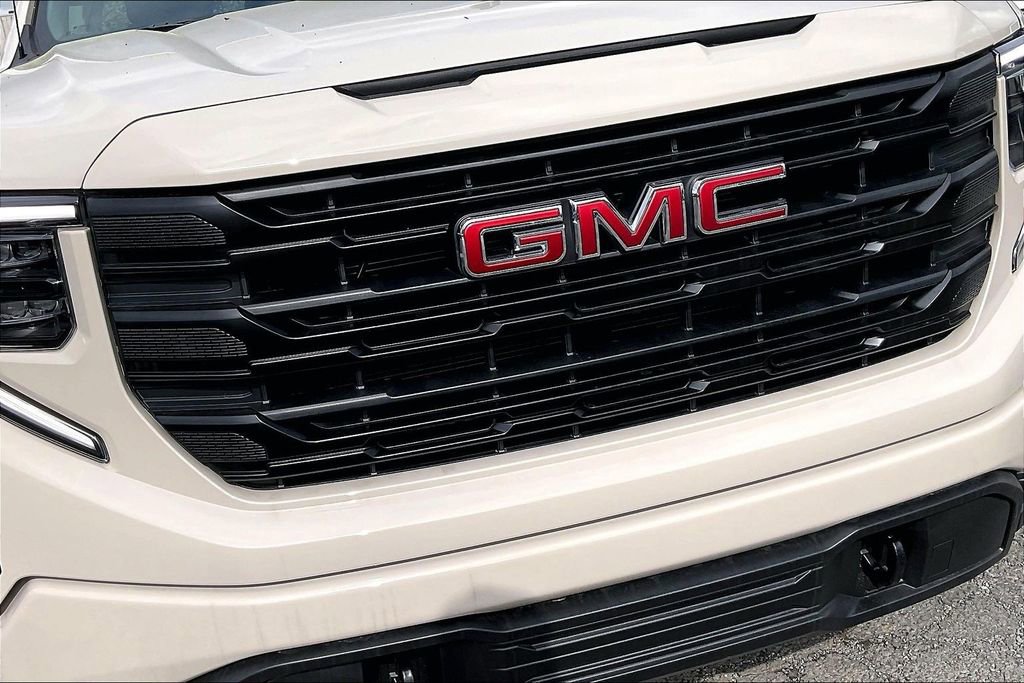 New 2026 GMC Sierra 1500 Pro w/ Graphite Edition image 16