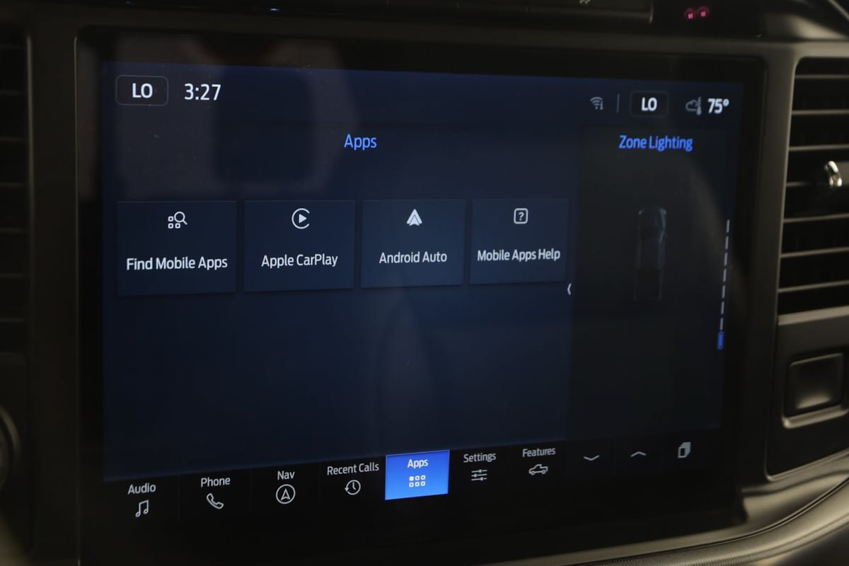Used 2024 Ford F150 Lariat AWD/4WD image 10