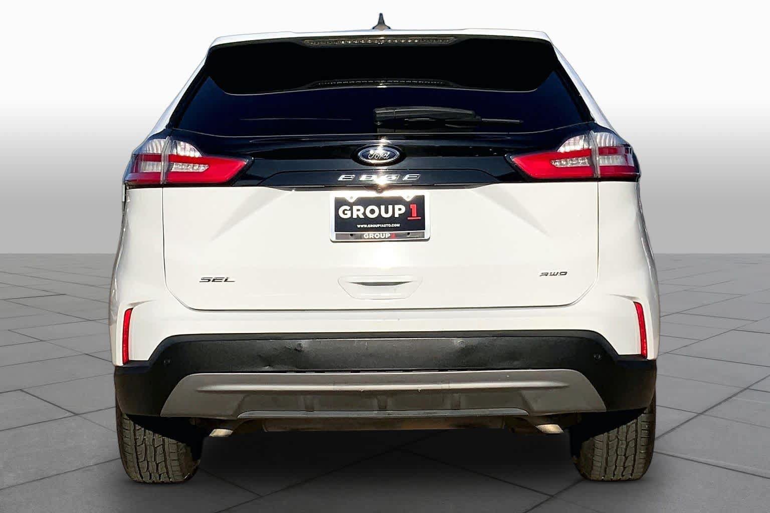 Used 2022 Ford Edge SEL AWD/4WD image 4