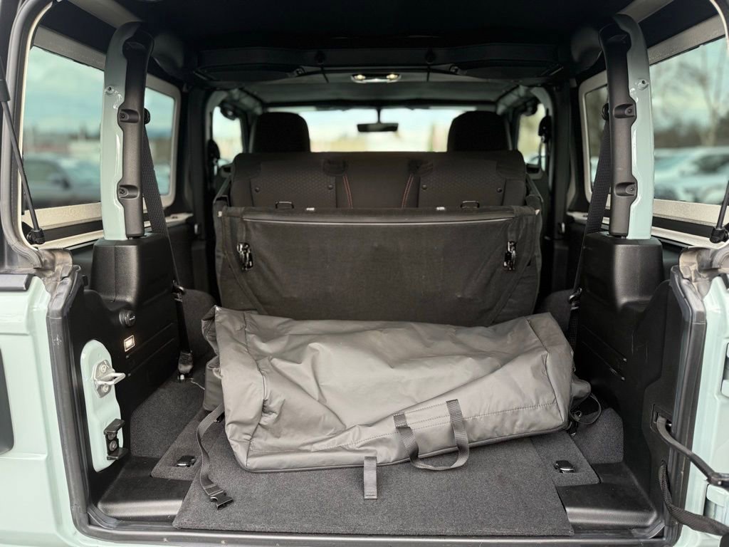 Used 2023 Jeep Wrangler Rubicon w/ Cold Weather Group image 15